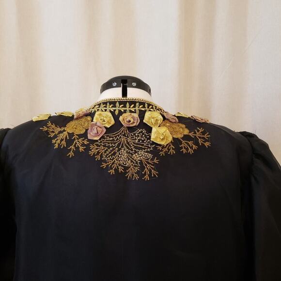 Indian Inspired Black Rayon 2-PC Set Foral Embroidered Jacket & Skirt SZ 20 - Picture 9 of 16
